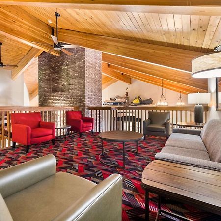 Best Western Derby Inn Eagle River Buitenkant foto