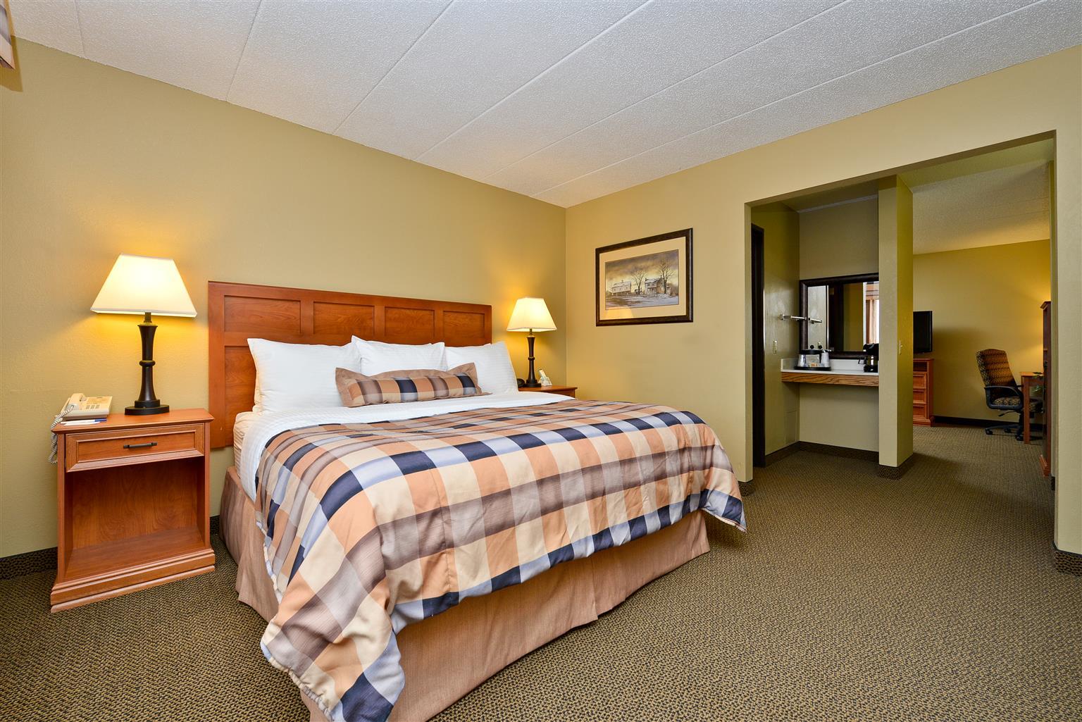 Best Western Derby Inn Eagle River Buitenkant foto